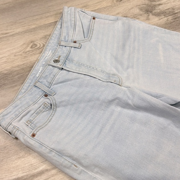 Women’s OG Straight Light Wash Secret-Smooth 5 Pocket Denim Jeans / Women’s 10 - Picture 3 of 6